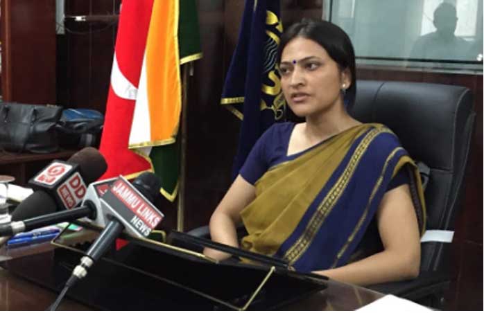 DC Jammu orders expunging illegal entries of Forest and State land
