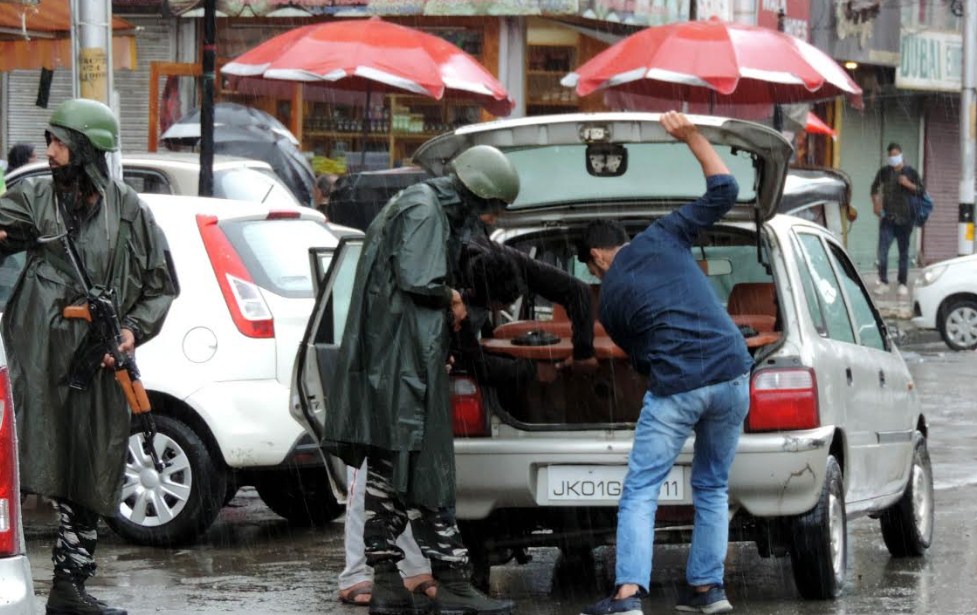Security tightened in Srinagar to stop Muharram procession amid Covid-19