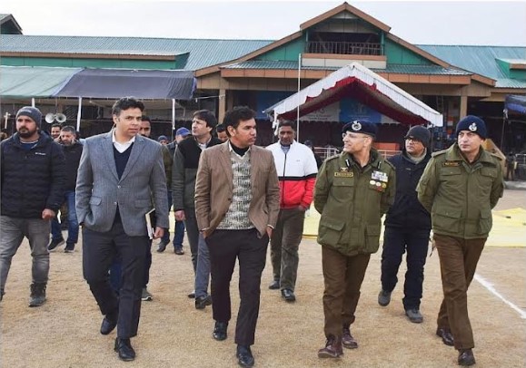 Div Com Kashmir assesses preparations for celebration of Republic Day-2025