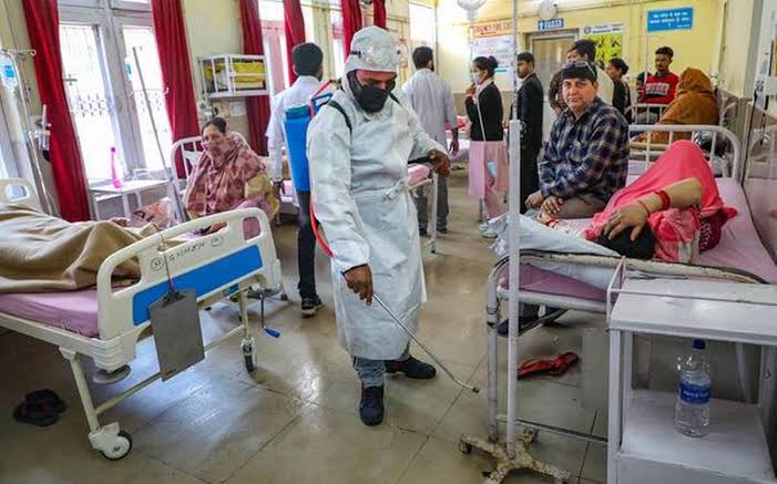 Steep rise of 104 Covid-19 cases in Ladakh, Total cases in India cross 3 Lakh mark