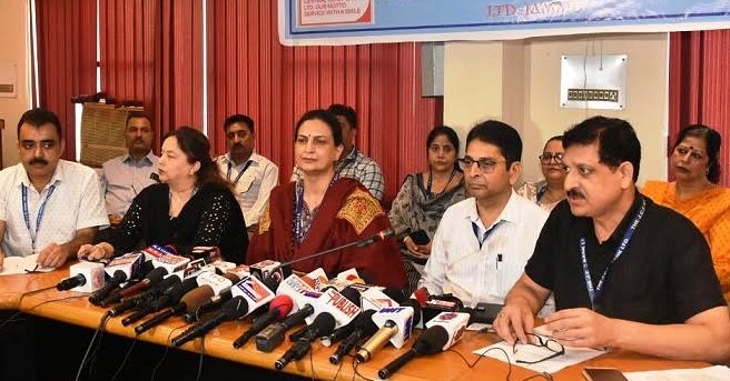 Shri AmarnathJi Yatra 2023 should setup new benchmarks in efficient management: CS