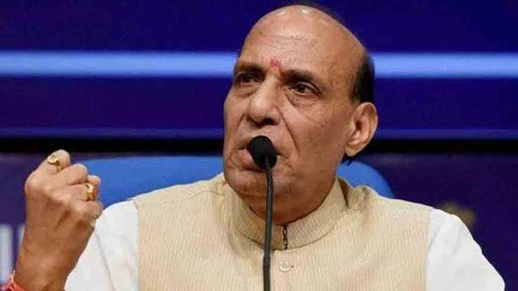 Defence Minister condoles death of Security Personnel, Top LeT Commander neutralized 