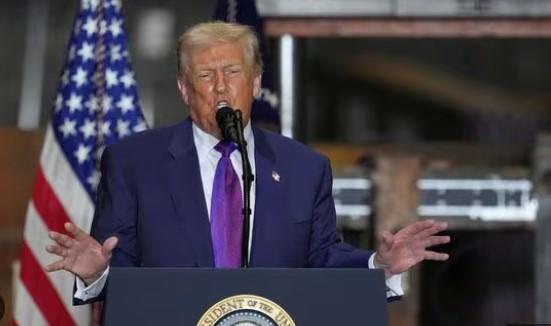 "Going to put 200% tariffs, if you fight": Trump reiterates India-Pakistan "ceasefire" claim; updates jets shot down number to 11
