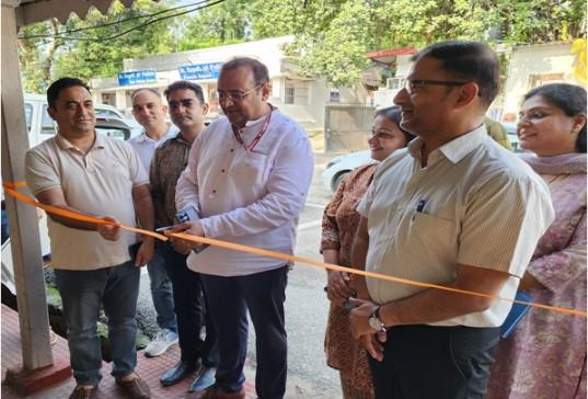 Comm Secy IT takes possession of erstwhile ACB building at Jammu  to strengthen departmental operations