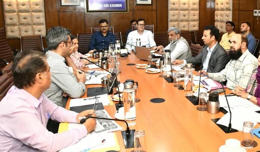 Javed Rana, Javid Dar review desilting, micro irrigation works across J&K