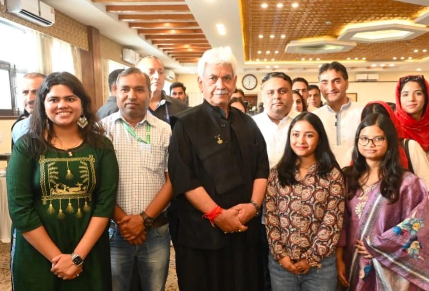 Jammu Kashmir Lok Bhavan celebrates West Bengal Foundation Day