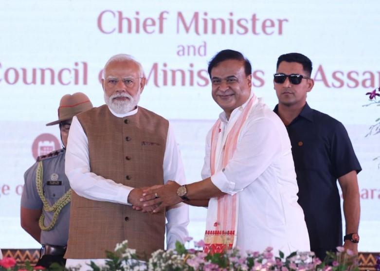 Himanta Biswa Sarma takes oath as Assam chief minister again
