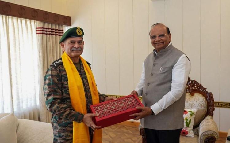 Army chief calls on Ladakh LG, discusses civil-military cooperation