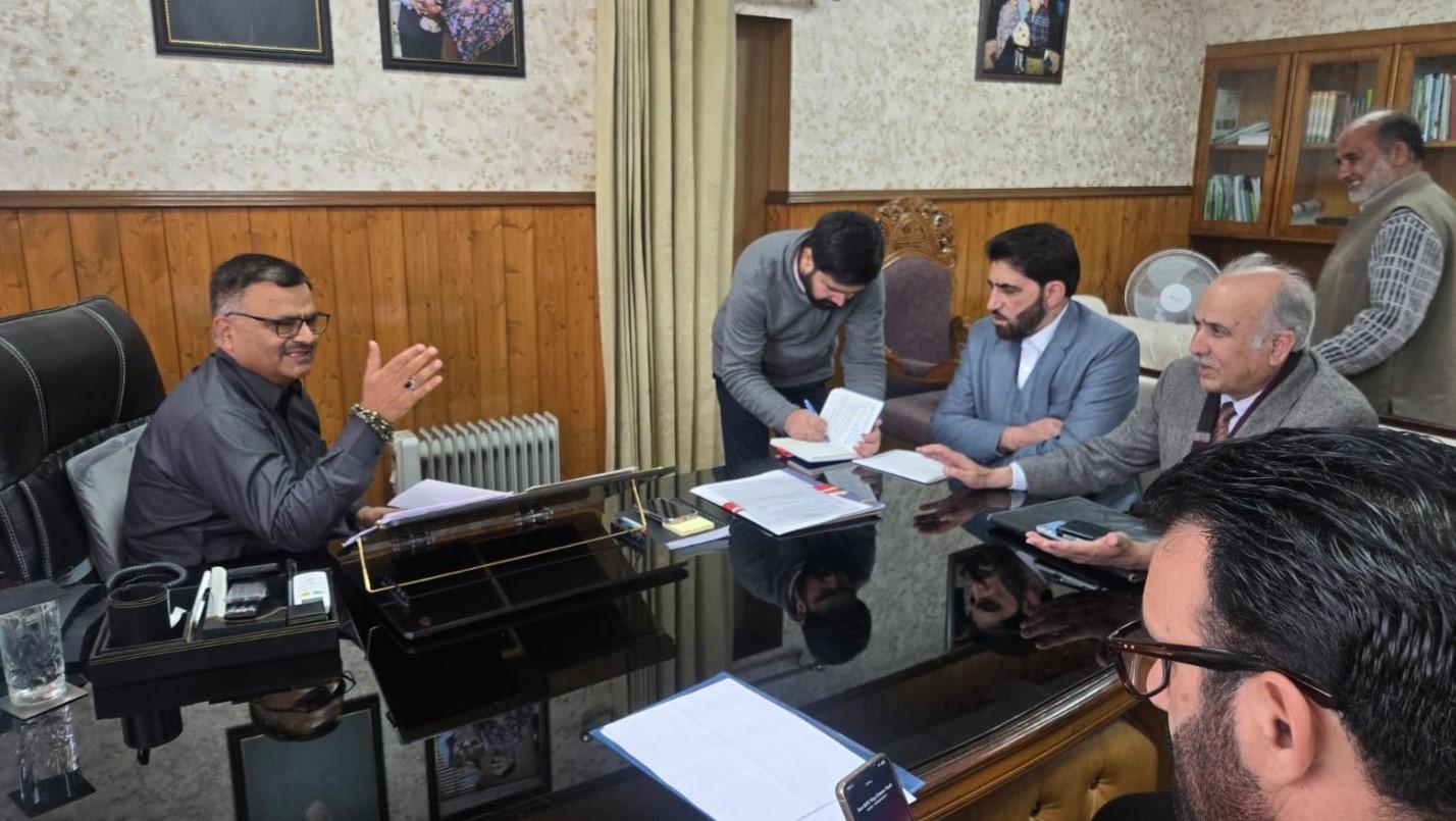 Legislators meet Javed Rana to discuss key developmental issues
