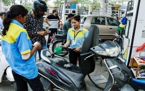 HPCL confirms stable fuel supply amid rumours of shortage