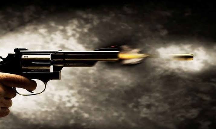 PDP worker shot at by Militants in Pulwama 