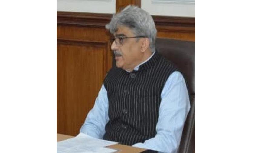 CS reviews implementation of electronic road safety enforcement across J&K