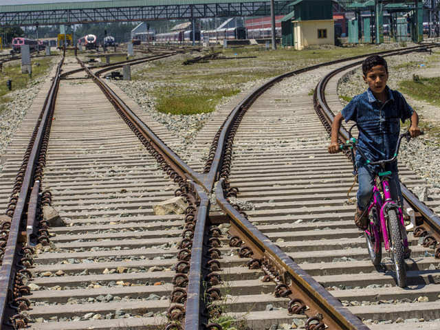 Train Services in India likely to remain suspended till Wednesday, two more Covid-19 deaths