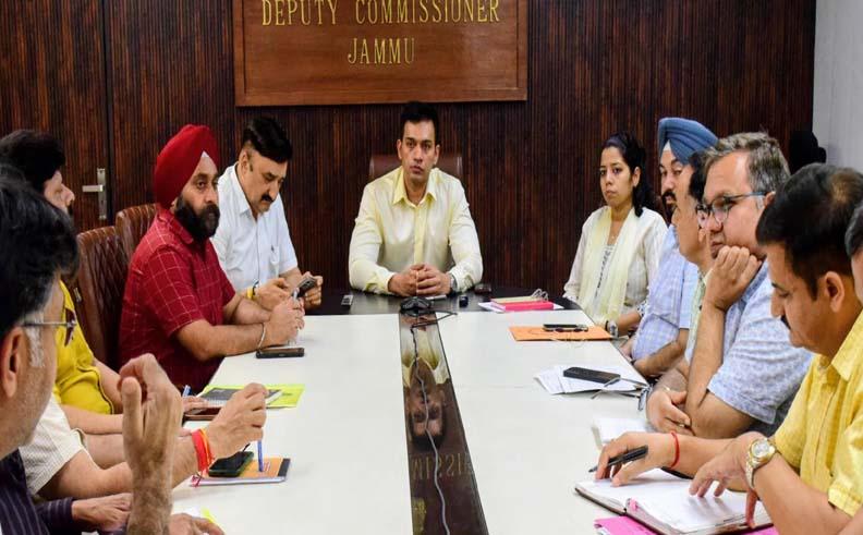 DC Jammu reviews water, power supply; Stresses responsiveness in grievance redressal
