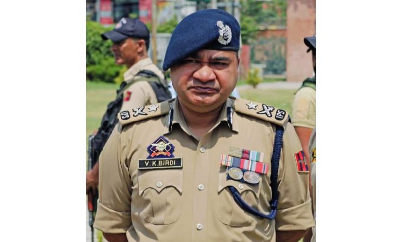 MHA appoints IG Kashmir Vidhi Kumar Birdi as CRPF IG, seeks immediate relieving
