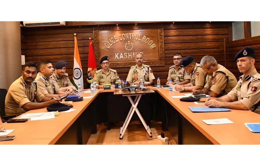 DGP reviews security preparedness, arrangements ahead of Independence Day celebrations across J&K