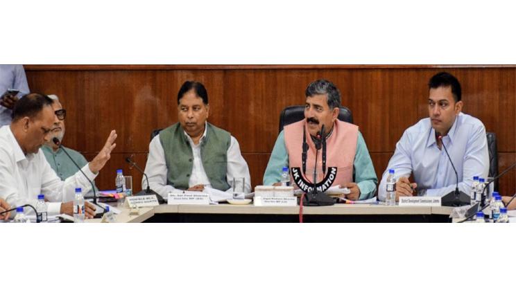 MP Jugal Kishore Sharma chairs DISHA meeting at Jammu