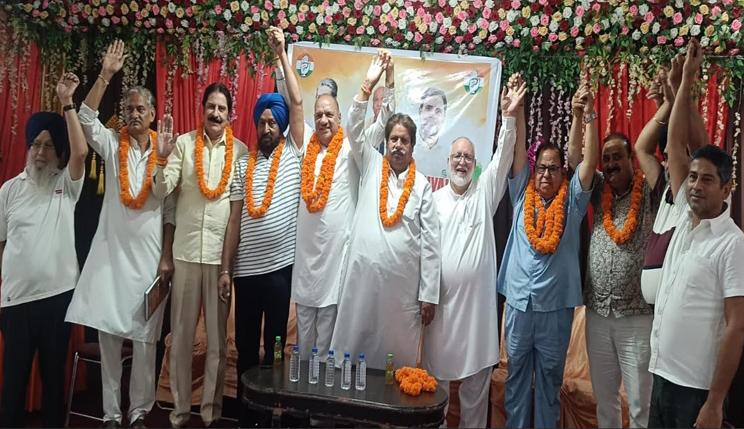 Bhalla questions silence of BJP MLAs amid worsening power crisis in Jammu