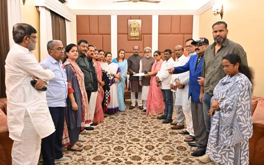 All rebel TMC MPs to merge with Nationalist Citizens Party, extend support to NDA