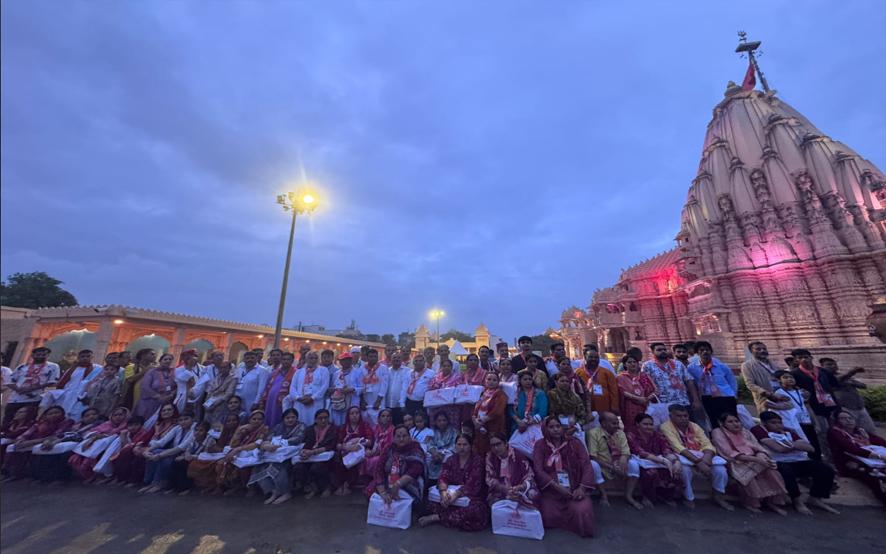 J&K pilgrims received with grand welcome in Gujarat under Shri Somnath Swabhiman Parv-2026