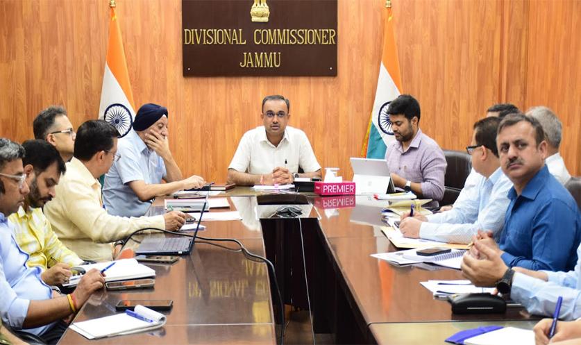 Div Com reviews flood preparedness and heatwave management in Jammu Division