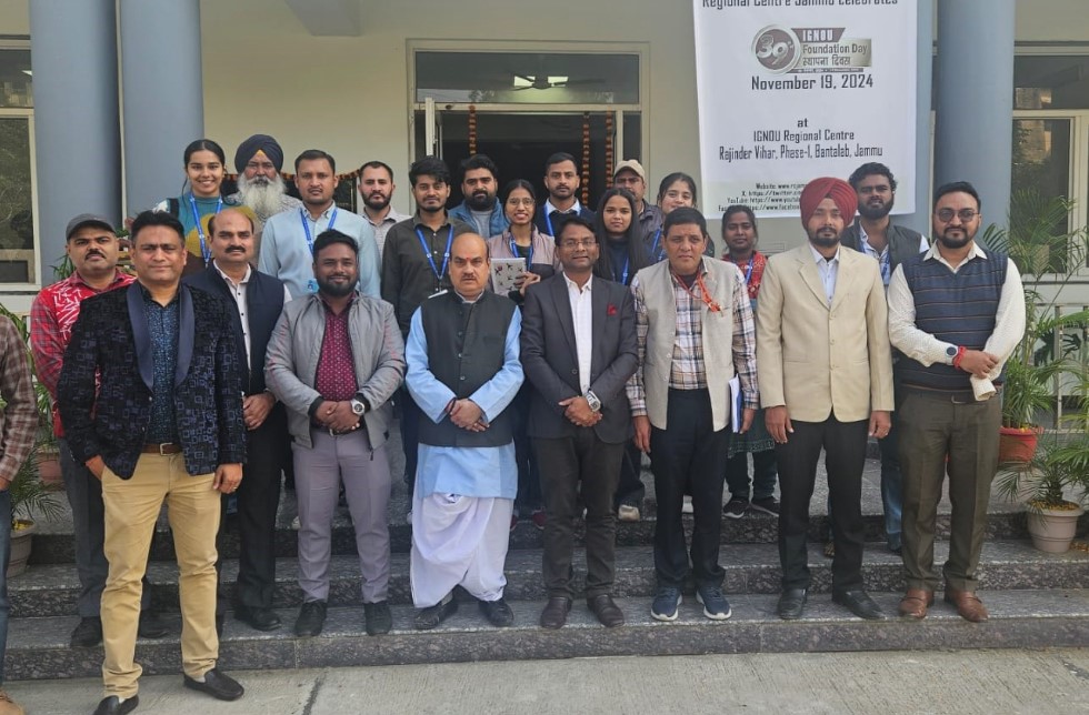 Jammu PCB Seizes 6 tone  banned polythene carry bags